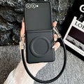 Salv Case Classic Z Flip – Capa com Alça de Mão para Galaxy Z Flip – cor Preta com Alça (Galaxy Z Flip7, Galaxy Z Flip7 FE)